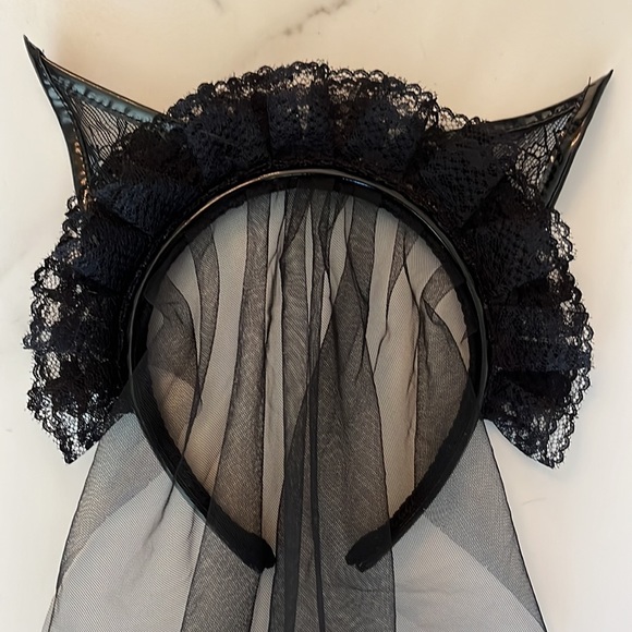 Cat Headband with Sheer Black Veil - Picture 3 of 7